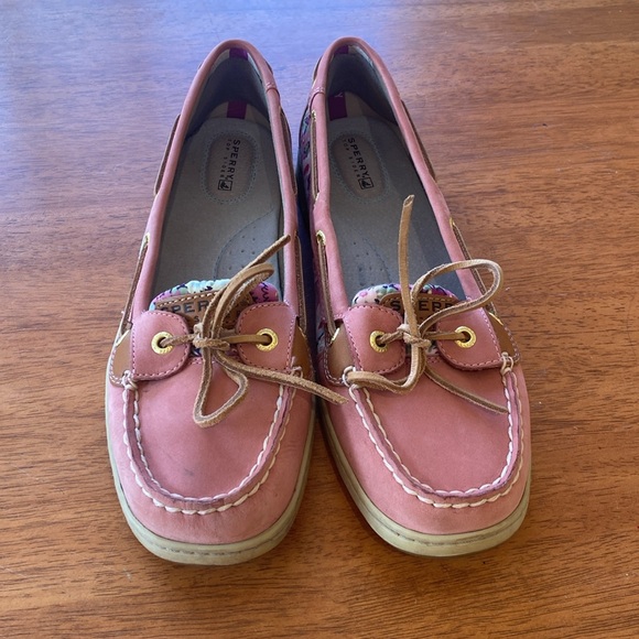 Sperry, size 10 boat shoes, like new! - Picture 2 of 4